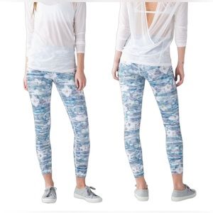 Lululemon High Times 7/8 leggings (blue/lavender striped)